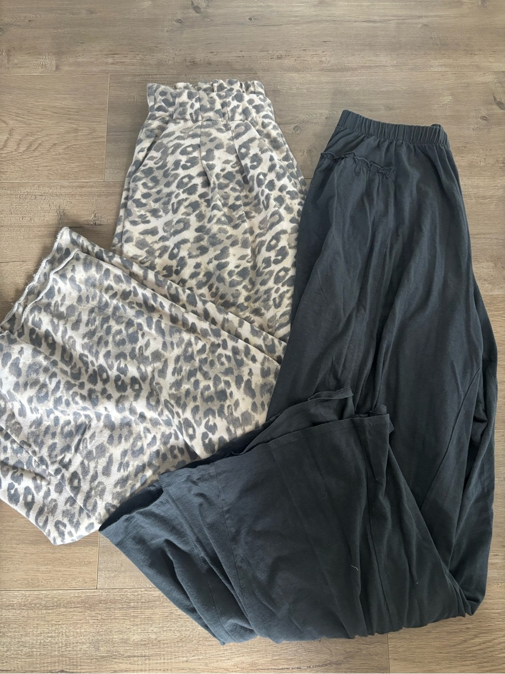 🤍 Aerie Flowy / wide leg pant bundle M